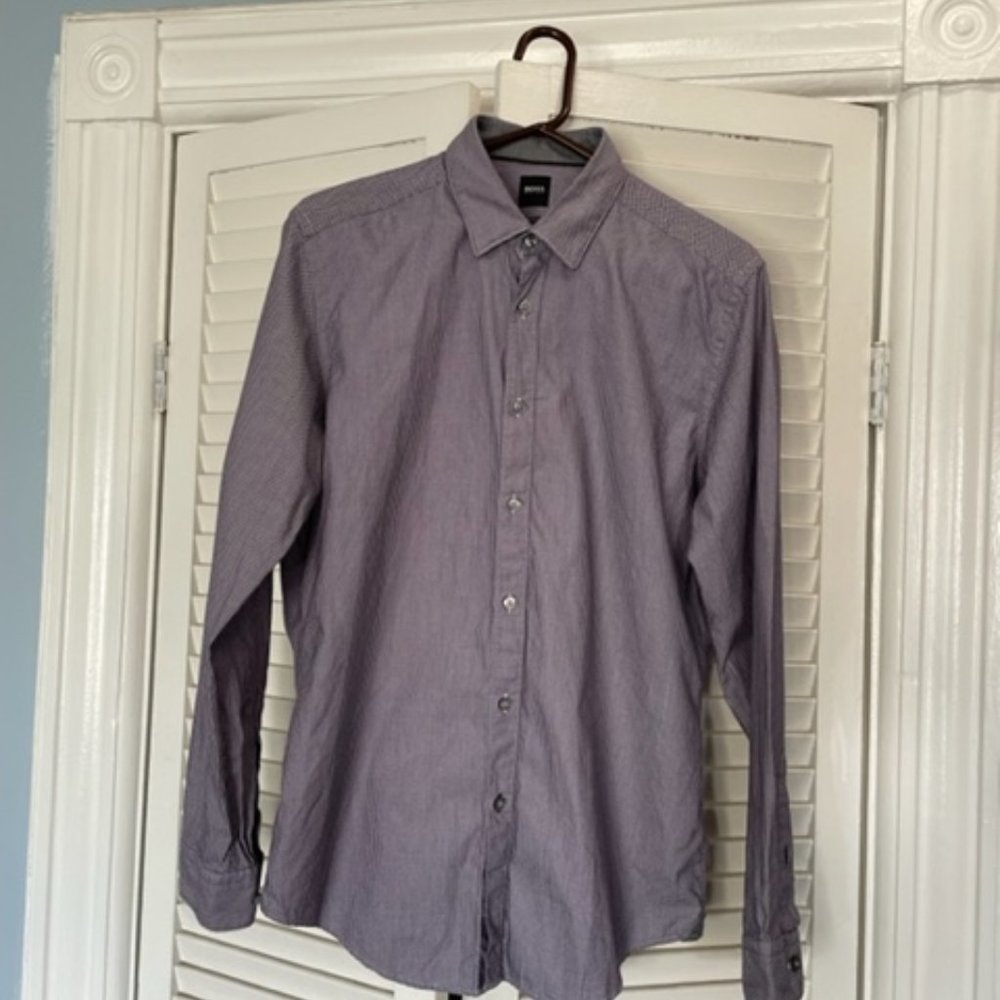 Hugo Boss Men's Shirt - size large